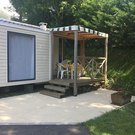 לארונס Camping Du Valentin מראה חיצוני תמונה